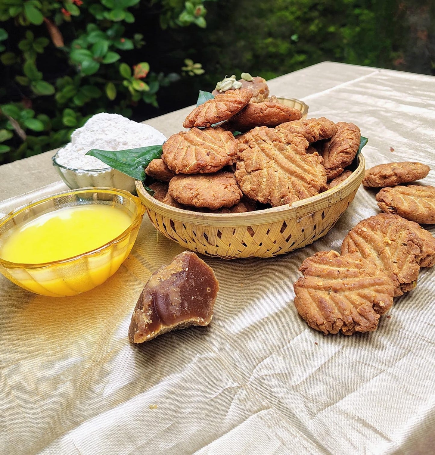 Wheat & Jaggery Thekua 400g